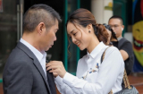 Bà xã NSND Công Lý bật khóc khi chứng kiến khoảnh khắc đặc biệt này của chồng