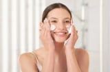 5 thói quen đơn giản giúp các chị em luôn có diện mạo trẻ trung, tươi xinh