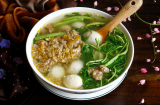 Nghề lạ ở Việt Nam: Loài rau dại mọc bờ mương bỗng thành đặc sản, trồng 1 tháng hái quanh năm, thu tiền triệu