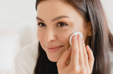 Những thói quen phổ biến có thể làm suy yếu hàng rào bảo vệ da, khiến da nhanh lão hóa