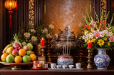 Vì sao bình hoa thắp hương thường đặt bên trái ban thờ? Lý do ít người hiểu đúng