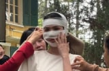 Hình ảnh Ngọc Trinh băng bó kín cả mặt gây hoang mang