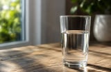 3 kiểu uống nước âm thầm hại sức khỏe, nhiều người mắc phải
