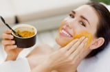 5 cách kết hợp nghệ tươi trong chăm sóc da, hỗ trợ làm sáng và cải thiện vẻ ngoài rạng rỡ