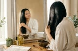Dùng cà phê ủ tóc: Mái tóc xỉn màu cũng trông bóng khỏe hơn thấy rõ