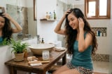 Bí quyết trị rụng tóc bằng dầu dừa: Tóc con mọc dài, dày đen trở lại sau vài tuần