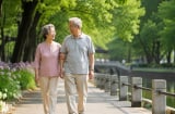 Về già, ai buông bỏ được càng sớm 3 điều này thì càng an yên, vui khỏe
