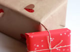 Cách gói quà Valentine lãng mạn