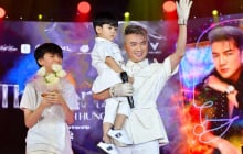 Đàm Vĩnh Hưng bất ngờ nhắc đến mẹ của con trai