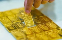 Giá vàng hôm nay 20/7/2026: SJC bất ngờ 'bốc hơi', thế giới chao đảo mốc 4.000 USD