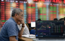 VN-Index hồi phục mạnh sau chuỗi giảm sốc: Chuyên gia cảnh báo đừng vội bắt đáy