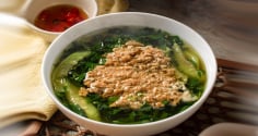 Cách nấu canh riêu cua mồng tơi ngon