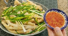 Cách làm chân gà hấp hành ngon