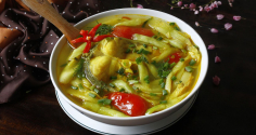 Cách nấu canh dọc mùng giòn ngon, không bị ngứa