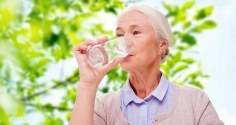 5 bí quyết giữ sức khỏe sau tuổi 50, điều cuối cùng ai cũng làm được