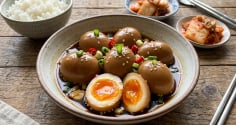 Bác sĩ cảnh báo: 3 loại trứng 'độc' gây hại gan thận, dễ tích tế bào ung thư!