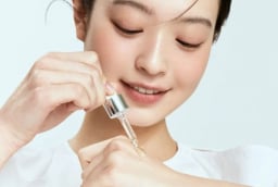 5 món skincare quan trọng trong mùa hè nhưng nhiều người vẫn thường bỏ quên