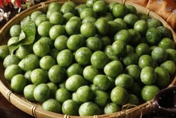3 nhóm người không nên ăn quả sấu