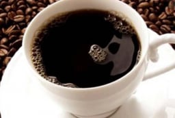 4 khung giờ uống cà phê tốt cho sức khỏe tim mạch