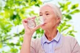 5 bí quyết giữ sức khỏe sau tuổi 50, điều cuối cùng ai cũng làm được