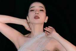 Lệ Quyên viết tâm thư dành cho người bố đã khuất