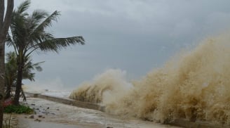 Một cơn bão đang xuất hiện trên biển Đông, hướng vào đất liền nước ta