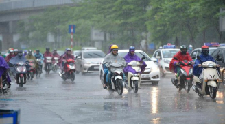 Thời tiết ngày 15/11: Bắc Bộ trời chuyển rét, Trung Bộ mưa lớn từ đêm qua đến sáng nay