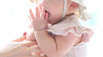 Tan chảy với hình ảnh con gái Lisa của Hà Hồ trong bộ ảnh kỷ niệm tròn 6 tháng tuổi