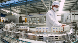 Với 13 nhà máy hiện đại, Vinamilk hiện có thể sản xuất hơn 28 triệu hộp sữa nước mỗi ngày