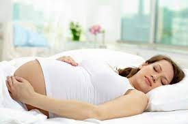 Bà bầu truyền tai nhau nằm nghiêng trái mới tốt: Bác sỹ khuyên 1 điều, hóa ra nhiều mẹ bấy lâu nay sai lầm