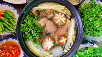 Nấu lẩu gà cứ cho thêm một thứ này vào nồi đảm bảo nước lẩu ngọt ngon gấp bội phần