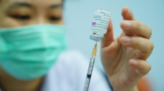 Làm vỡ một lọ vắc xin Covid-19, y tá đánh tráo bằng nước muối khiến 9.000 người phải tiêm lại