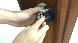 Mẹo vặt giúp bạn xử lý nhanh gọn khi quên mang theo chìa khóa khi nhà hoặc xe máy