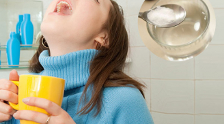 7 lợi ích bất ngờ khi súc miệng nước muối thường xuyên