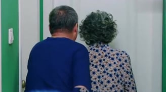 Vì sao vợ chồng cứ đến khoảng 50 tuổi là lại tách ra ngủ riêng?