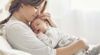 Đồ sơ sinh nên giặt tay hay giặt bằng máy?