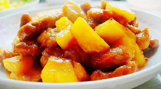 Thịt lợn kho trứng xưa rồi, thịt kho với nguyên liệu này đậm đà, đưa cơm hơn nhiều