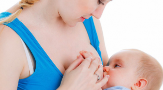 Cần bao lâu để sữa mẹ về một lần và cách cho con bú đúng cữ như thế nào?