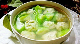 2 bước đơn giản giúp canh mướp không bị thâm đen lại ngon ngọt, xanh mướt, chồng con đều mê tít