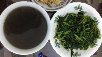 Nước rau muống luộc chuyển màu xanh đen: Nên đổ đi hay giữ lại?