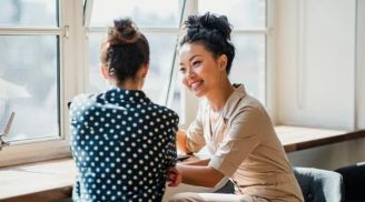 Các cụ đã dạy: 'Sống ở trên đời đừng quá xét nét người khác, cũng đừng tin vào lời tán dương'