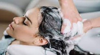 3 khung giờ tuyệt đối không gội đầu khi trời lạnh, làm sai nhẹ thì đau đầu, nặng có thể đột tử