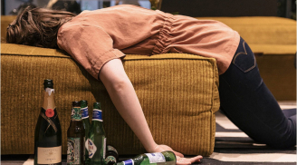 Phụ nữ say xỉn bên ngoài thường thích làm gì nhất, 99% thích điều này nhưng không dám thừa nhận