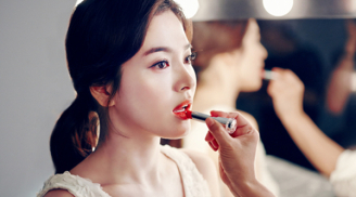 Đàn bà nhanh già, nhan sắc tuột dốc không phanh cũng là vì ngày nào cũng làm 4 điều này