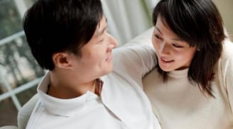 Vợ chồng có nên kiểm tra điện thoại của nhau không: Hãy nghe chuyên gia mách nước