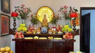 Bàn thờ đặt 2 hướng này đúng cung Hao Tài và Tuyệt Tự: Gia chủ ngày càng nghèo, đổi ngay kẻo họa lớn