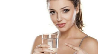 3 thói quen uống nước nhiều người tưởng tốt nhưng gây hại khó lường