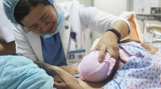 Đối tượng nào sinh con thứ ba cũng không lo bị kỷ luật Đảng?