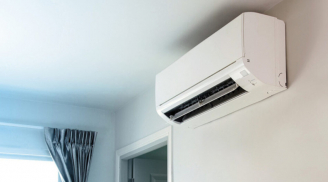 Trời nồm, đóng kín cửa bật điều hòa là sai: Đây là cách bật điều hòa đỡ tốn điện lại không hại sức khỏe