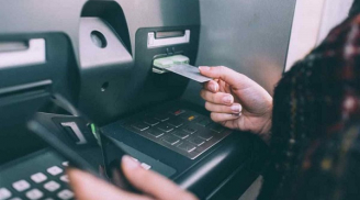 Máy ATM nuốt thẻ, làm cách này để lấy lại thẻ nhanh nhất
